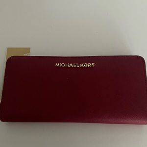 Cherry Michael kors wallet